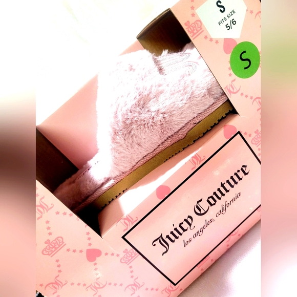 Juicy Couture Shoes - Juicy Couture slippers